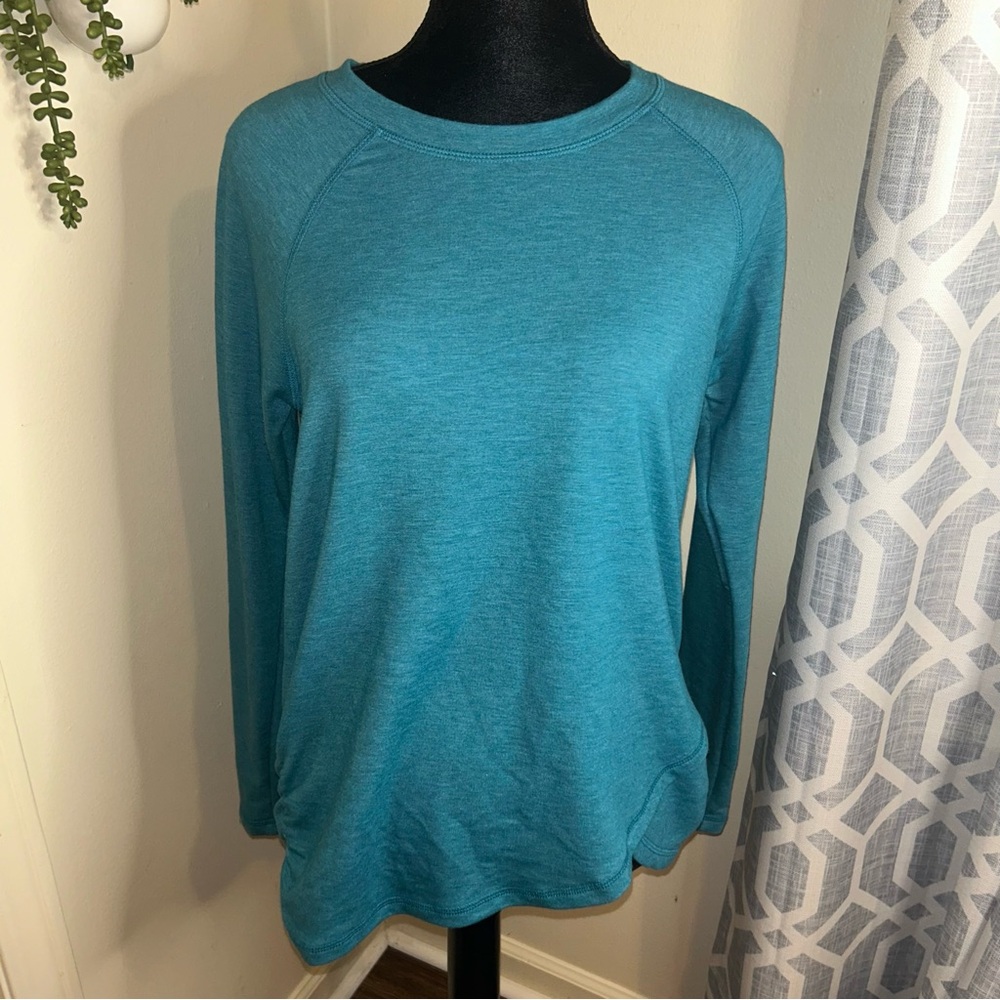 Danskin Teal Top